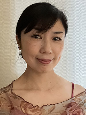 cours de barre au sol et danse classique à Paris avec Miho Sablier